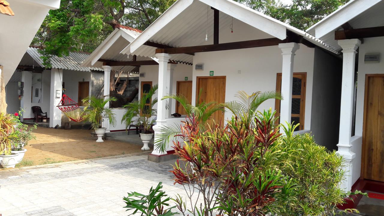 The Bavarian Resort Arugam Bay Exterior foto